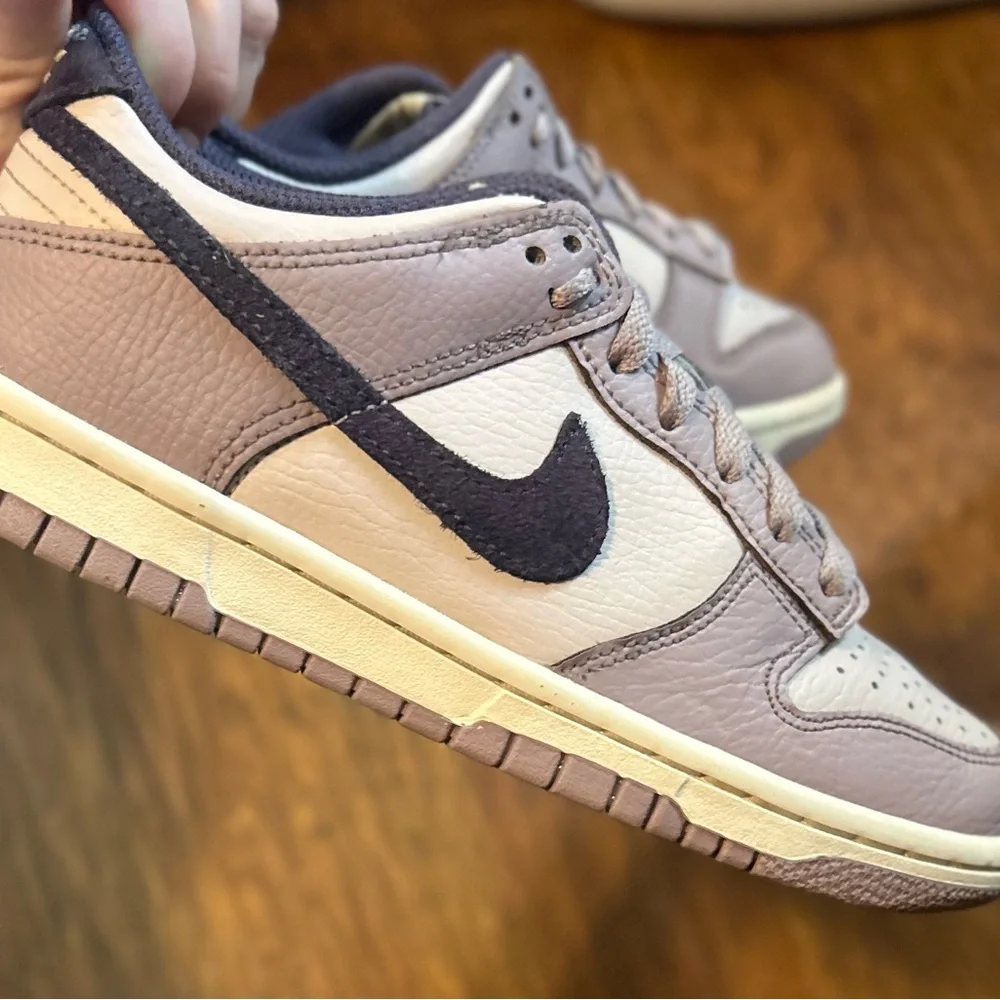 Youth Nike Dunk Low - Picture 6 of 8